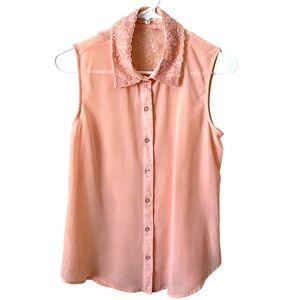 light peach ，M ,embroidered collar and back sleeveless shirt.